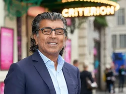 Heboh Kabar Miliarder Muslim Ubah Hotel Jadi Masjid, Ternyata Begini Faktanya