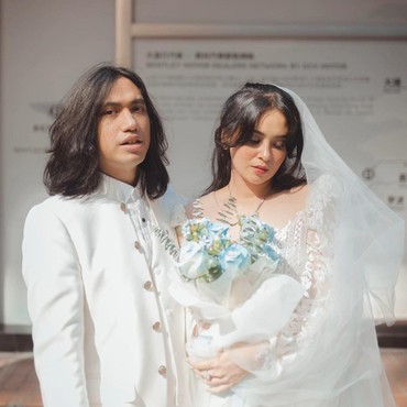 Terpopuler: Profil Gerald Situmorang Suami Ayushita hingga Wardatina Mawa Jadi Model