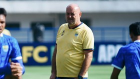 Bojan Hodak Jelang Persib vs Ratchaburi: Saya Yakin Besok Lebih Baik