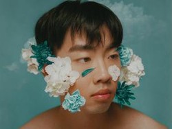 Lirik Lagu twenty something - Luke Chiang