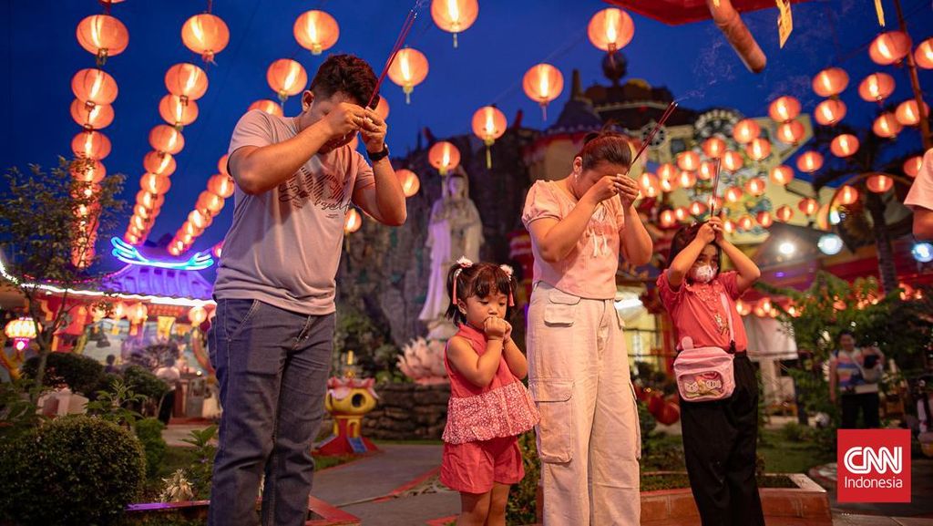 Polda Metro Kerahkan Ribuan Personel Amankan 165 Vihara saat Imlek