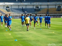 Kejar Keajaiban, Persib Siap Habis-habisan Lawan Ratchaburi