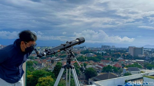 Mengenal Bentuk Hilal yang Jadi Penanda Awal Ramadan dan Idulfitri Serta Ciri-cirinya