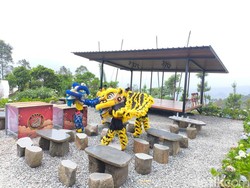 Melihat Atraksi Barongsai di Kaki Gunung Ciremai Kuningan