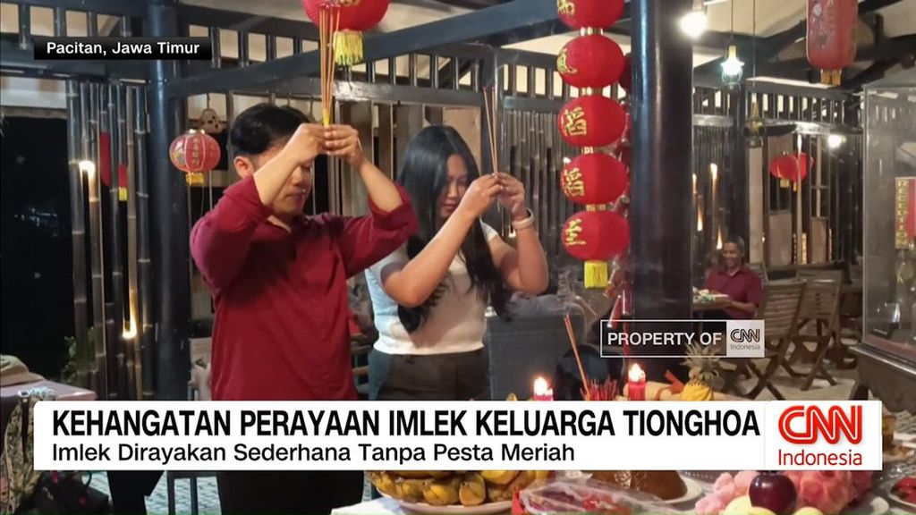 VIDEO: Kehangatan Perayaan Imlek Keluarga Tionghoa