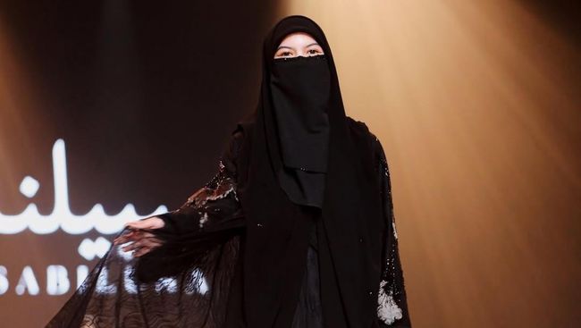 Mawa Cerita soal Debut Jadi Model Fashion Show di Tengah Polemik dengan Insanul-Inara