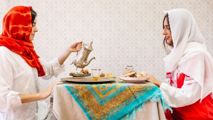 5 Makanan yang Sebaiknya Tidak Dikonsumsi saat Sahur agar Puasa Lancar