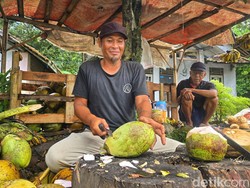 Menjemput Berkah Bulan Ramadan Ala Suherlan di Sukabumi