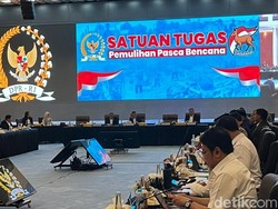 DPR Rapat Bareng Pemerintah Bahas Pemulihan Pascabencana Sumatera