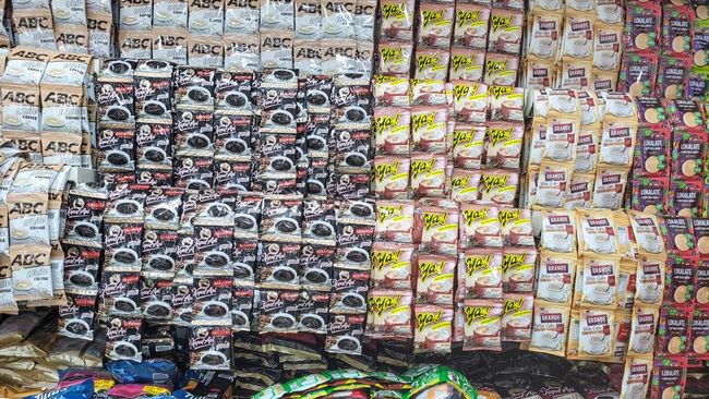 Kenali bahaya kopi sachet, dari akrilamida hingga iritasi lambung, sebelum menjadikannya minuman harian.