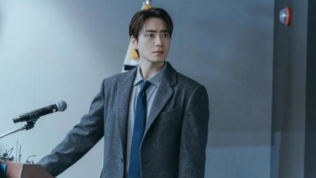 5 Potret Lee Jun Hyuk, Aktor Tampan Keturunan Bangsawan Korea Selatan