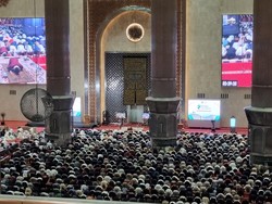 Suasana Khidmat Tarawih Perdana Ramadan 2026 di Masjid Istiqlal