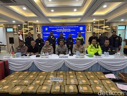 Pengedar Narkoba Lintas Provinsi Ditangkap di Tangsel, 40 Kg Ganja Disita
