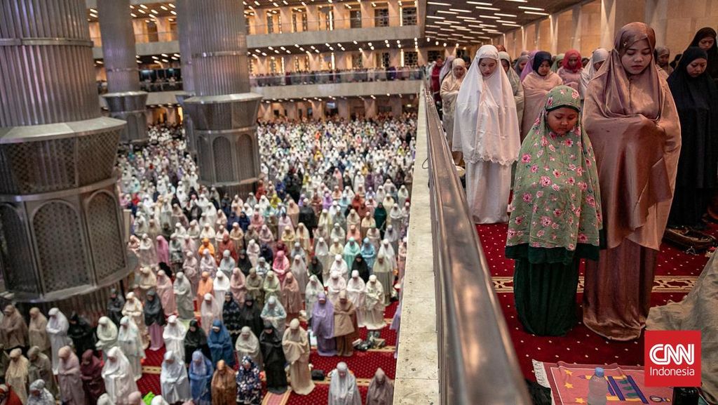 Bacaan Bilal Sholat Tarawih dan Witir 11 Rakaat Lengkap Jawaban Jemaah