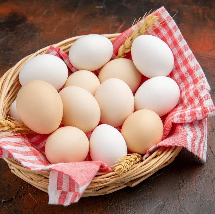 Telur/Foto: freepik.com/KamranAydinov