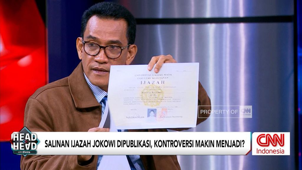 VIDEO: Refly Sebut Spesimen Ijazah Jokowi Berbeda-beda