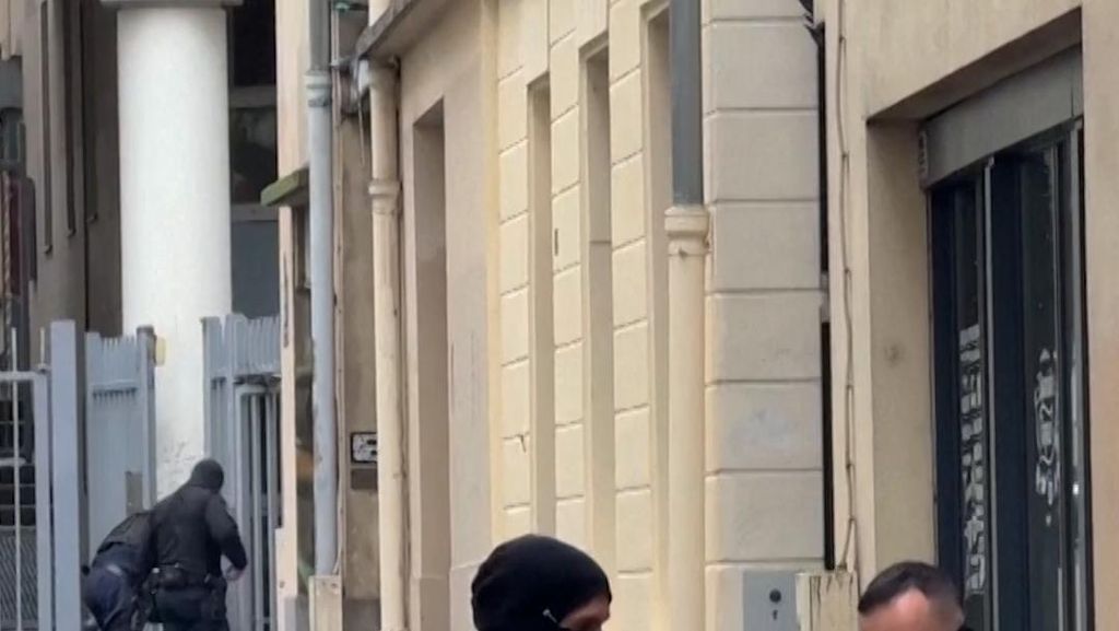 Markas Partai Sayap Kiri Prancis Dapat Teror Ancaman Bom