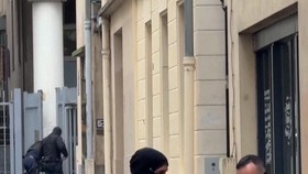 Markas Partai Sayap Kiri Prancis Dapat Teror Ancaman Bom