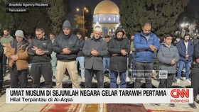 VIDEO: Umat Muslim di Sejumlah Negara Gelar Tarawih Pertama