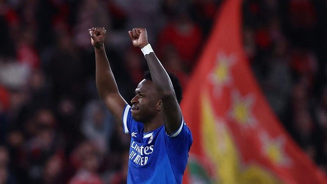 Vinicius Junior sebut Gianluca Prestianni pengecut setelah diduga meledeknya dengan rasisme.