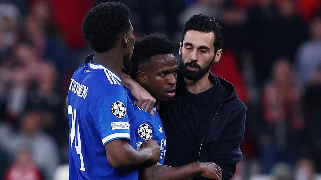 FOTO: Vinicius Murka usai Diduga Diledek Monyet oleh Pemain Benfica