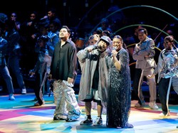 Vintage Sounds Hidupkan Kembali Nostalgia Musik 80-90an di Panggung Megah