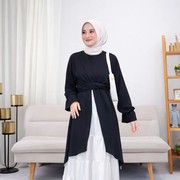 BeauPicks: 4 Rekomendasi Tunik untuk Outfit Bukber Ramadan di Bawah Rp200 Ribu