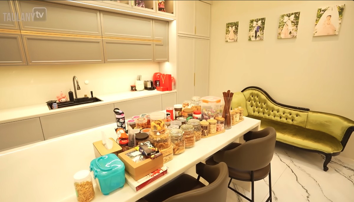 Dapur di Rumah Sarwendah