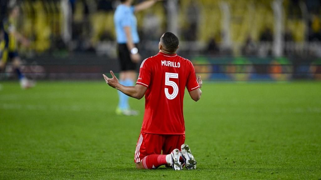 Hasil Playoff 16 Besar Europa League: Nottingham dan Genk Pesta Gol