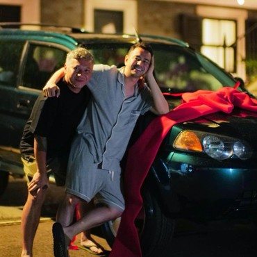 26 Tahun Bersahabat, Raffi Ahmad Terharu Dapat Kado Mobil Penuh Kenangan dari Gading Marten