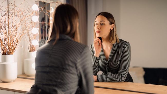 Mengenal Fungsi Otot Wajah dan Dampak Penyusutan ke Penuaan