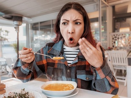 3 Ciri-ciri Kepribadian Orang yang Suka Makanan Pedas