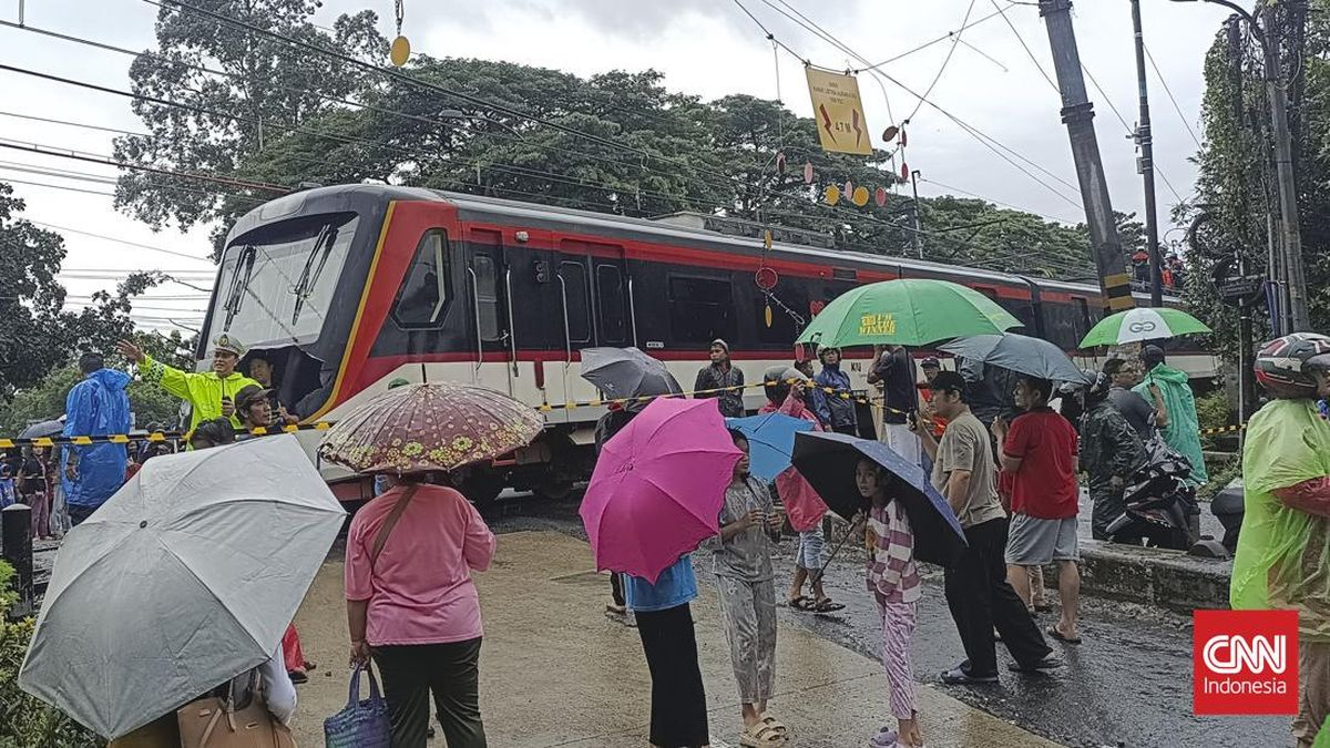 Rekayasa Rute KRL Tangerang Imbas KA Bandara Tertemper Truk di Poris