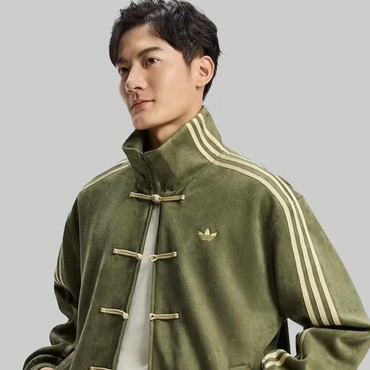 Sejarah Kancing Pankou, Tren Fashion dari Tiongkok yang Kini Mendunia