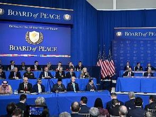 Presiden Prabowo Subianto menjadi salah satu petinggi negara anggota Board of Peace (BoP) yang hadir dalam rapat perdana dewan tersebut di Washington D.C, Amerika Serikat, Kamis (19/2) waktu AS.