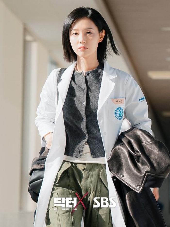 Still cut drama Doctor X: Age of the White Mafia/foto: instagram.com/sbsdrama.official