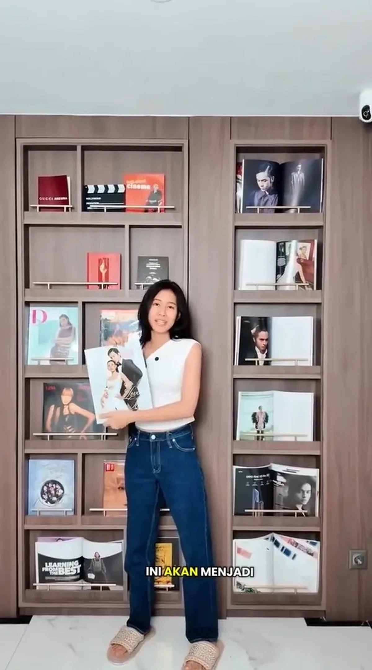 Wardrobe Shenina Cinnamon dan Angga Yunanda