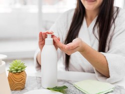 Jenis Kulit yang Lebih Cocok Pakai Body Serum Ketimbang Body Lotion