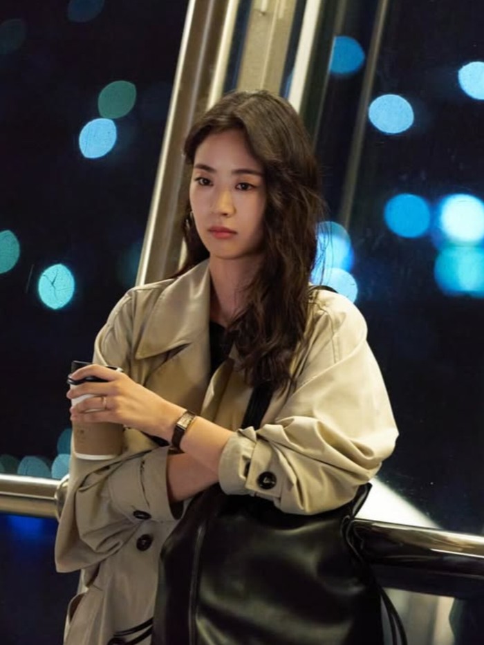 Lee Yi Dam mengembang karir secara bertahap dengan meninggalkan dampak lebih besar melalui sisi menarik karakter yang diolah melalui kemampuan beraktingnya sehingga proyek barunya di masa depan lebih banyak dinantikan./ Foto: instagram.com/netflixid