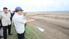 Tinjau Pidie Jaya, Tito Sebut 1.500 ha Sawah Masih Tertimbun Lumpur