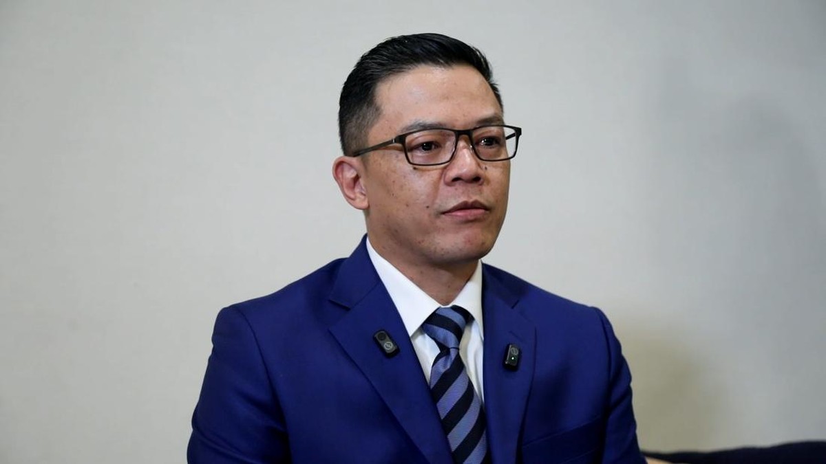 Sugiono Ungkap Alasan Kunjungan Prabowo ke Paris: Macron 2 Kali Undang