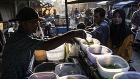 FOTO: Pasar di Aceh Tamiang Bangkit Usai Terdampak Banjir
