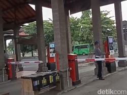 Bayar Retribusi Parkir di Pelabuhan Gilimanuk, Pengendara Wajib Siapkan e-Money