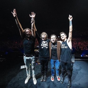 4 Lagu Terbaik My Chemical Romance yang Mewakili Setiap Era Album