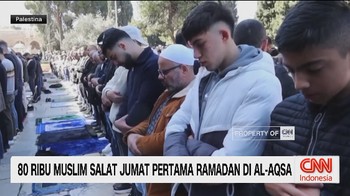 VIDEO; 80 Ribu Muslim Salat Jumat Pertama Ramadan di Al-Aqsa