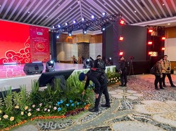 Tim Jibom Brimob Polda Metro Amankan Perayaan Nasional Imlek di Jakpus