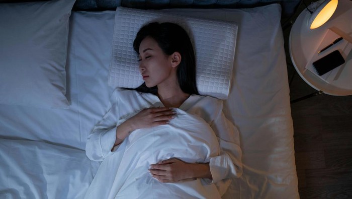 Mendapatkan cukup tidur yang berkualitas.