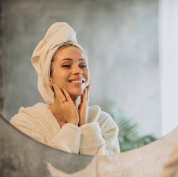 Tips Perawatan Kulit Saat Puasa agar Tetap Segar dan Lembap