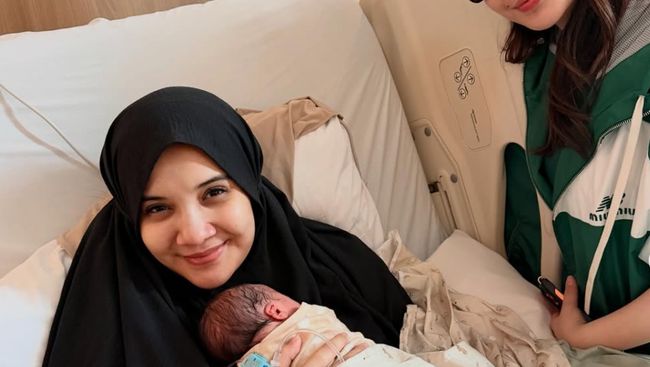 Arti Nama Anak Ketiga Zaskia Sungkar dan Irwansyah Terinspirasi Sahabat Rasul yang Pandai Berdagang