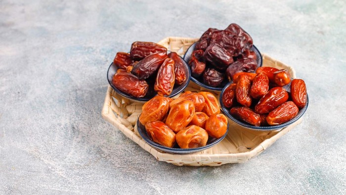 3 Resep Olahan Kurma untuk Takjil Buka Puasa yang Lezat dan Praktis